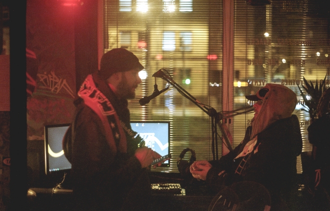 4 Rapzzz Place, Ostrava, Fizzy, Tony P